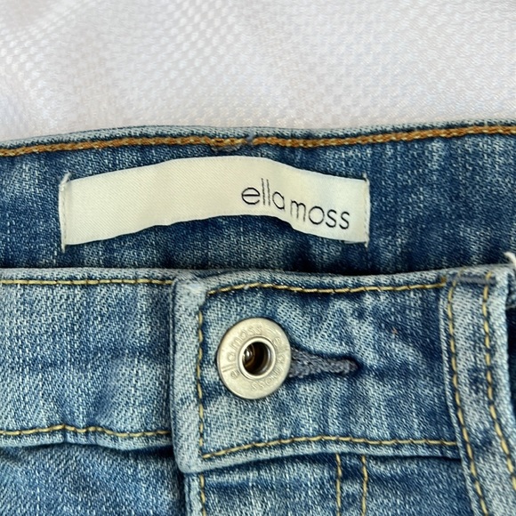 Ella Moss ankle Length Jeans Size 6/28 Medium Wash/ EUC /Bundle & Save 20% 😉 - Picture 4 of 13